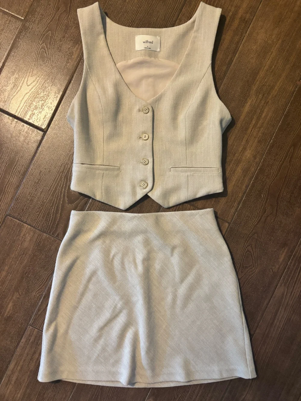 Aritzia Wilfred Textured Two-Piece Skirt & Vest Set (Herring/Birch 0)